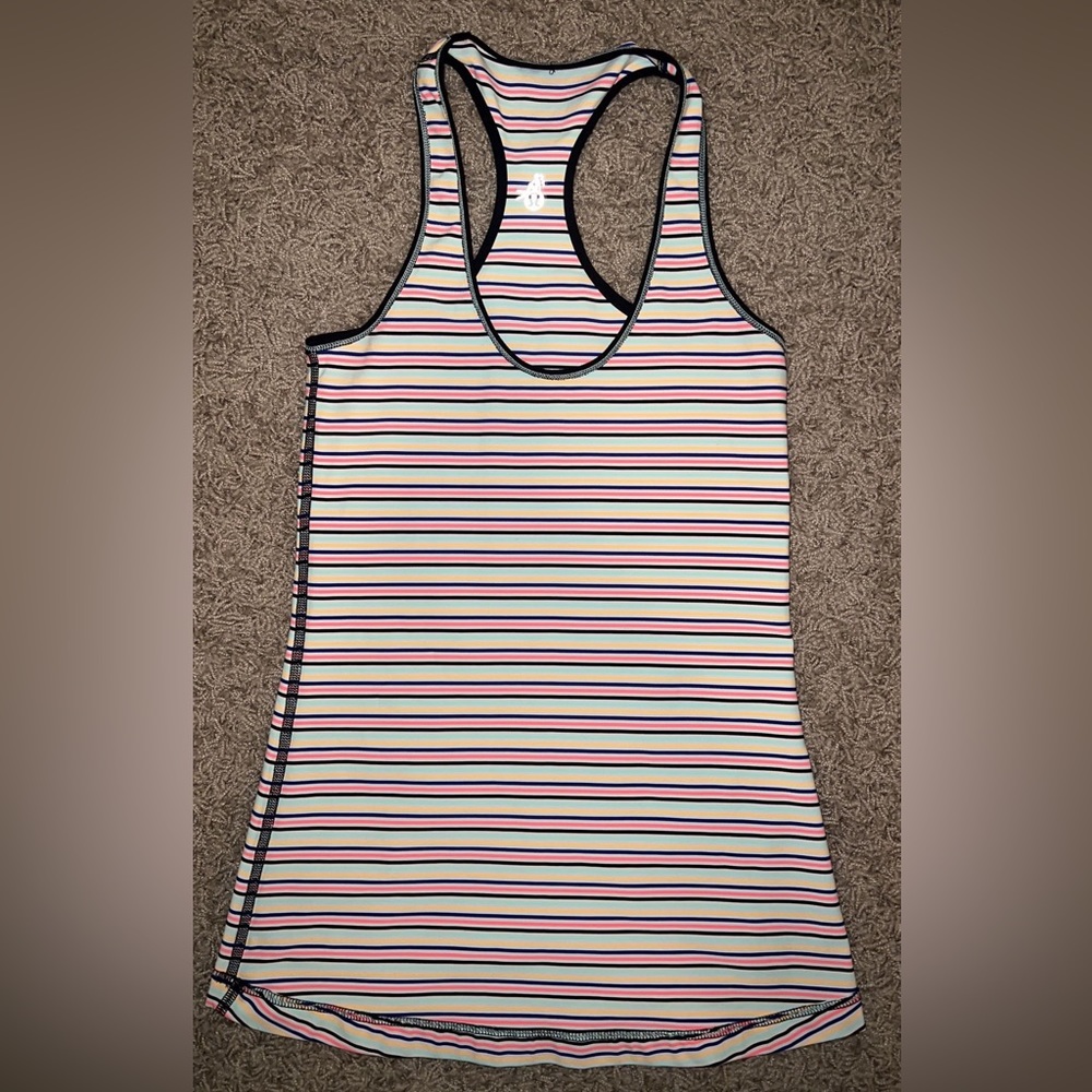Rare LuLuLemon RacerBack Tank Top Shirt Size Small.